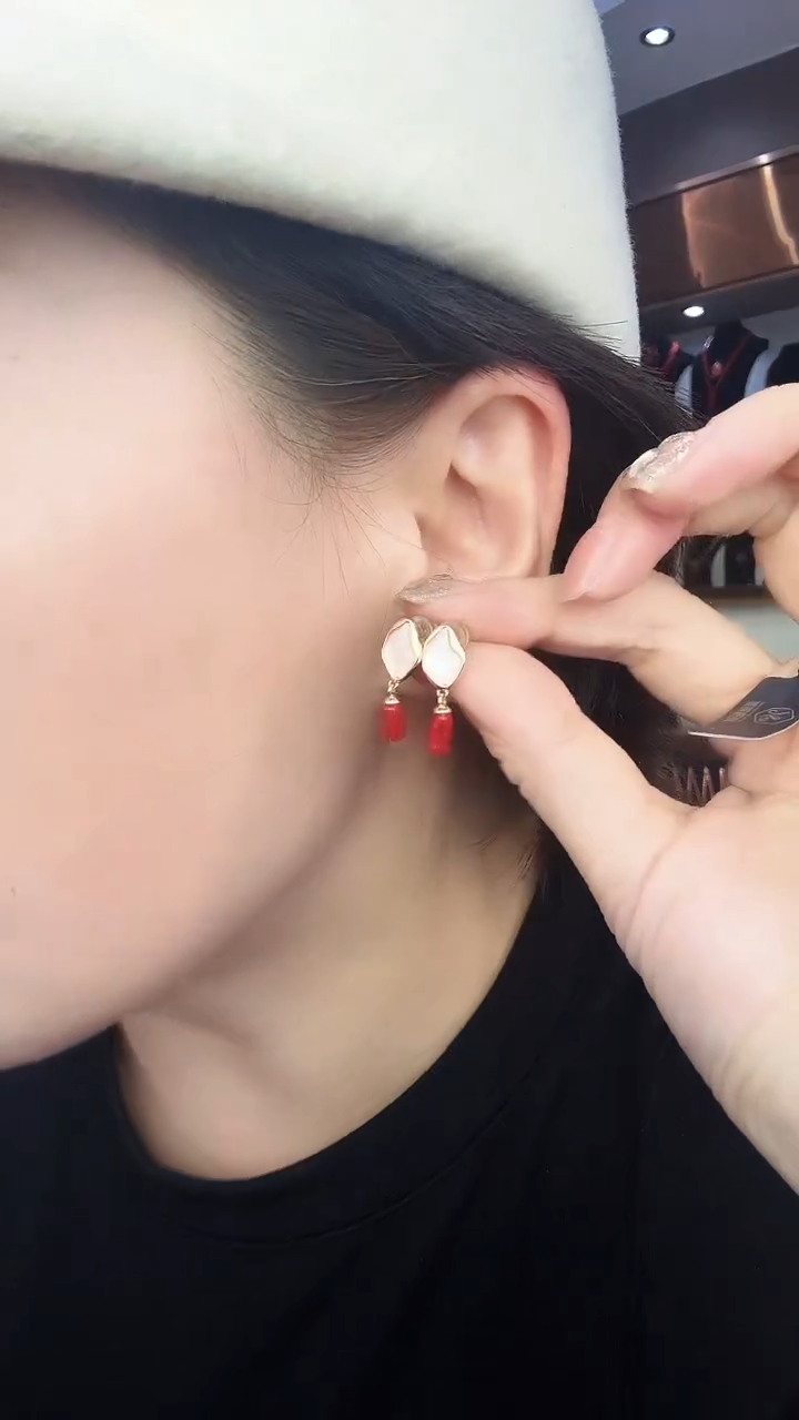 简单时尚百搭 耳钉