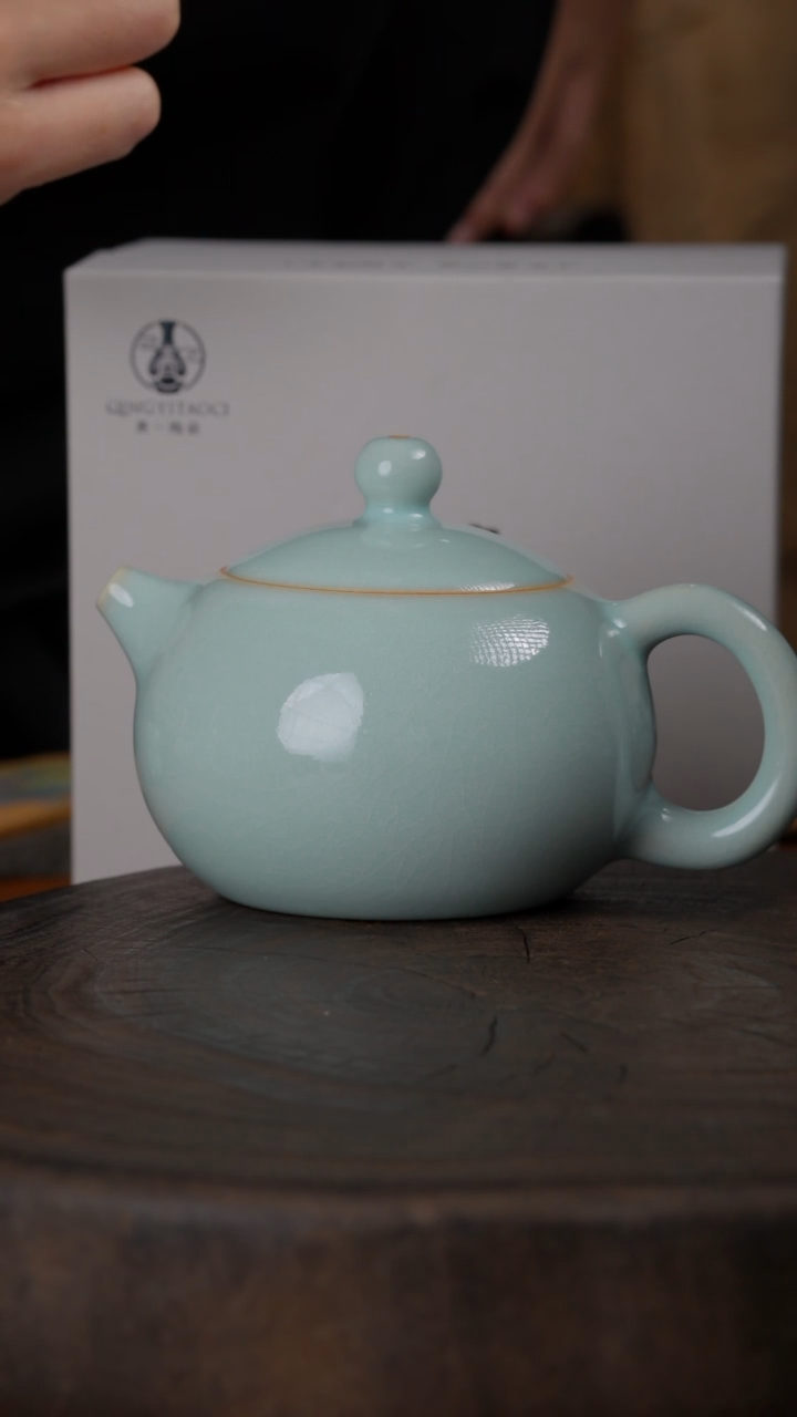 罗*罗 天青大西施壶 ＋ 证书礼盒