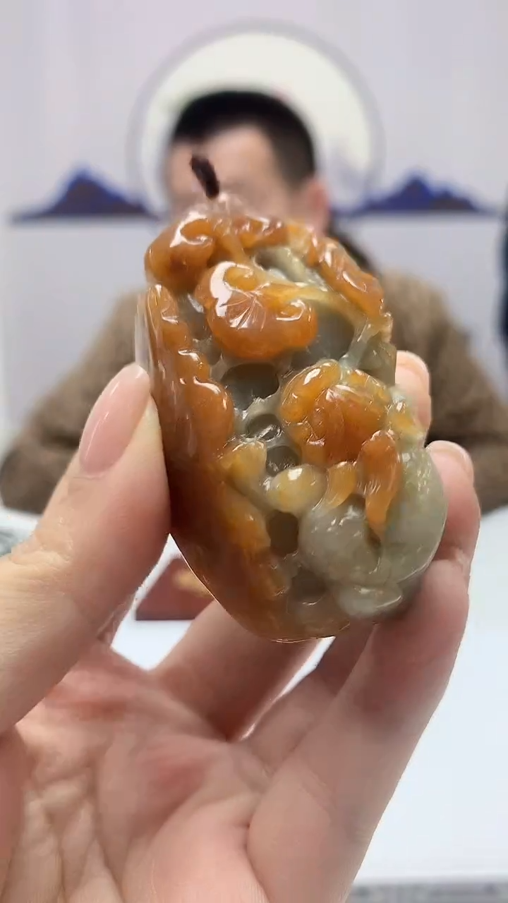 【闪购商品】定制翡翠未镶嵌4812ms-毛货196金蟾