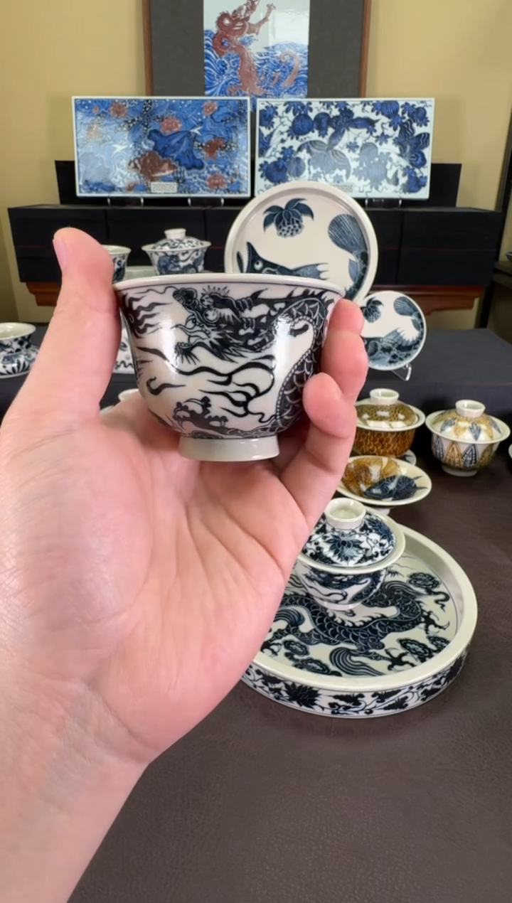 【闪购商品】二号釉1351龙纹铃铛杯