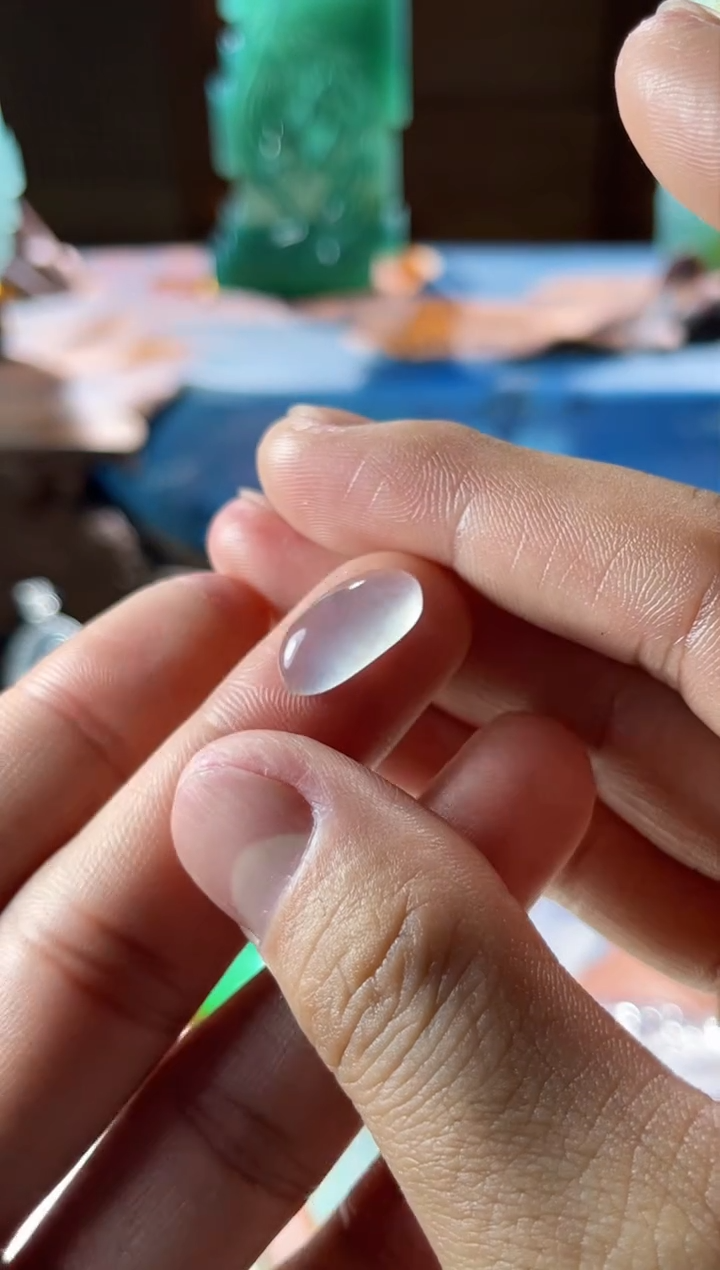 【闪购商品】翡翠挂件未镶嵌大牛未镶嵌裸石05