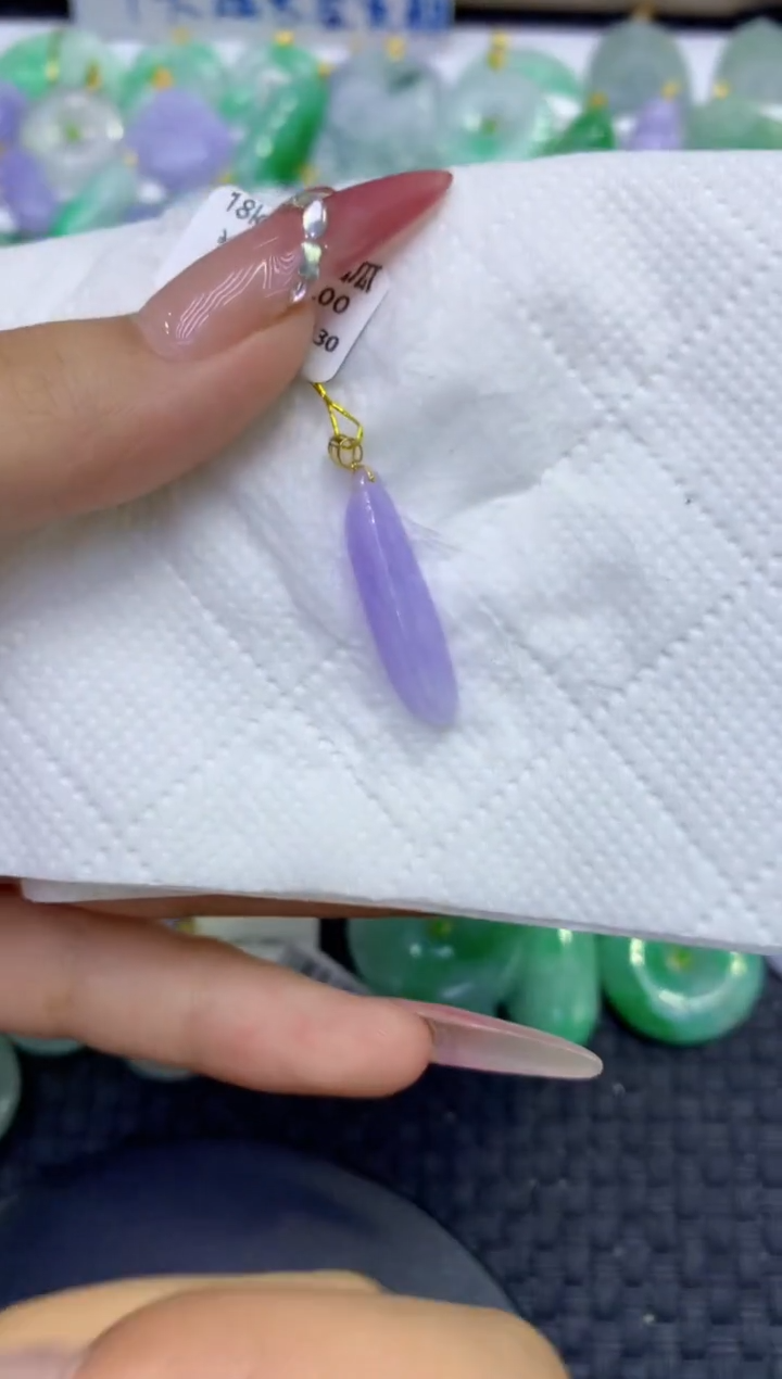 颈饰18K金镶嵌翡翠天然缅甸A货翡翠