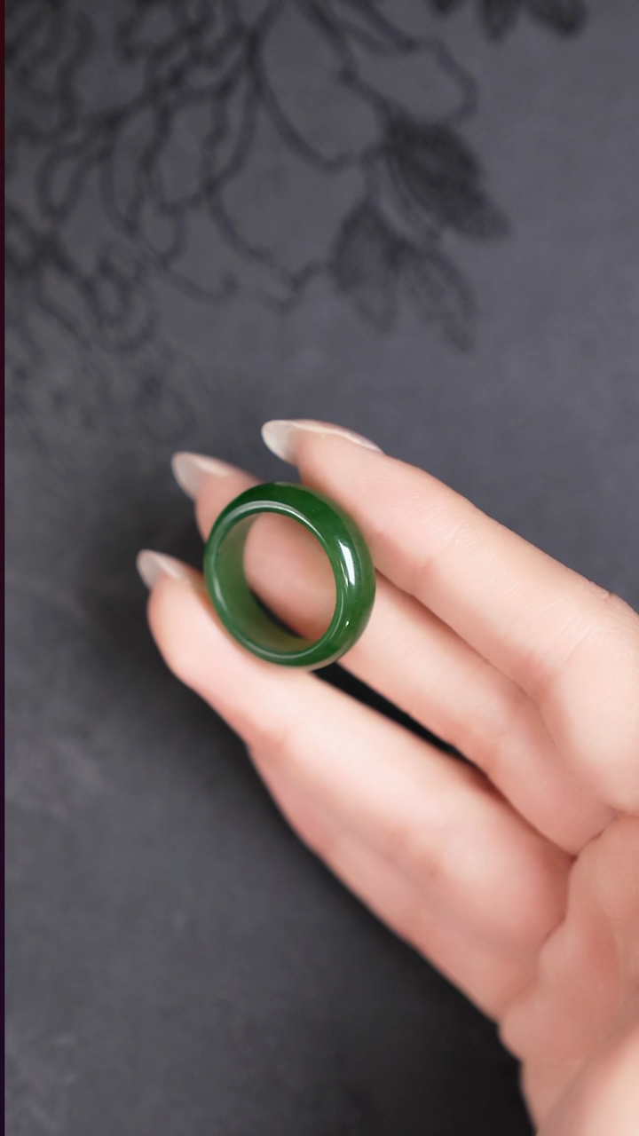 未镶嵌戒指和田玉（碧玉）圈口备注//