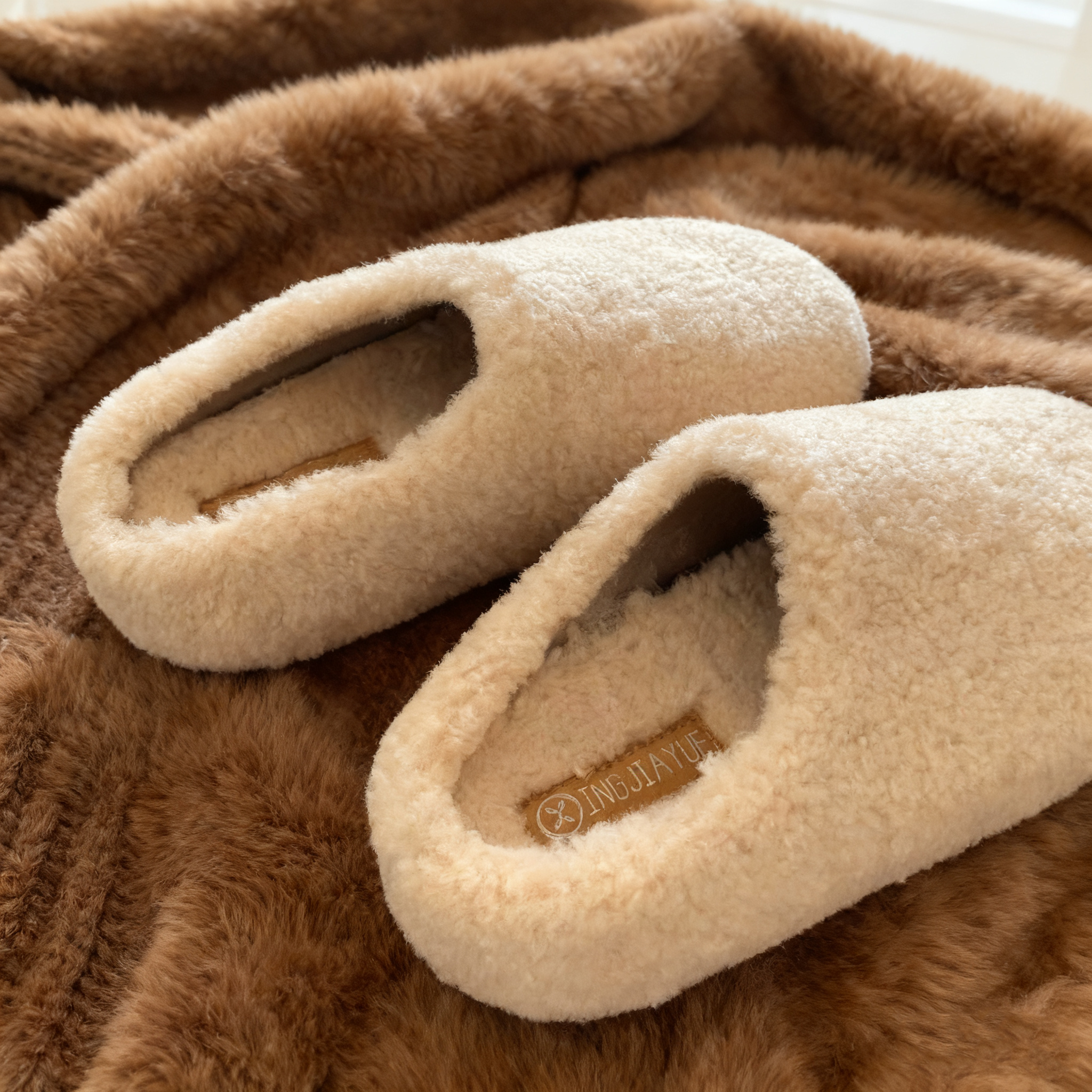 巨巨软糯!舒适遛弯冬季增高显瘦毛毛鞋女懒人勃肯休闲毛毛拖鞋