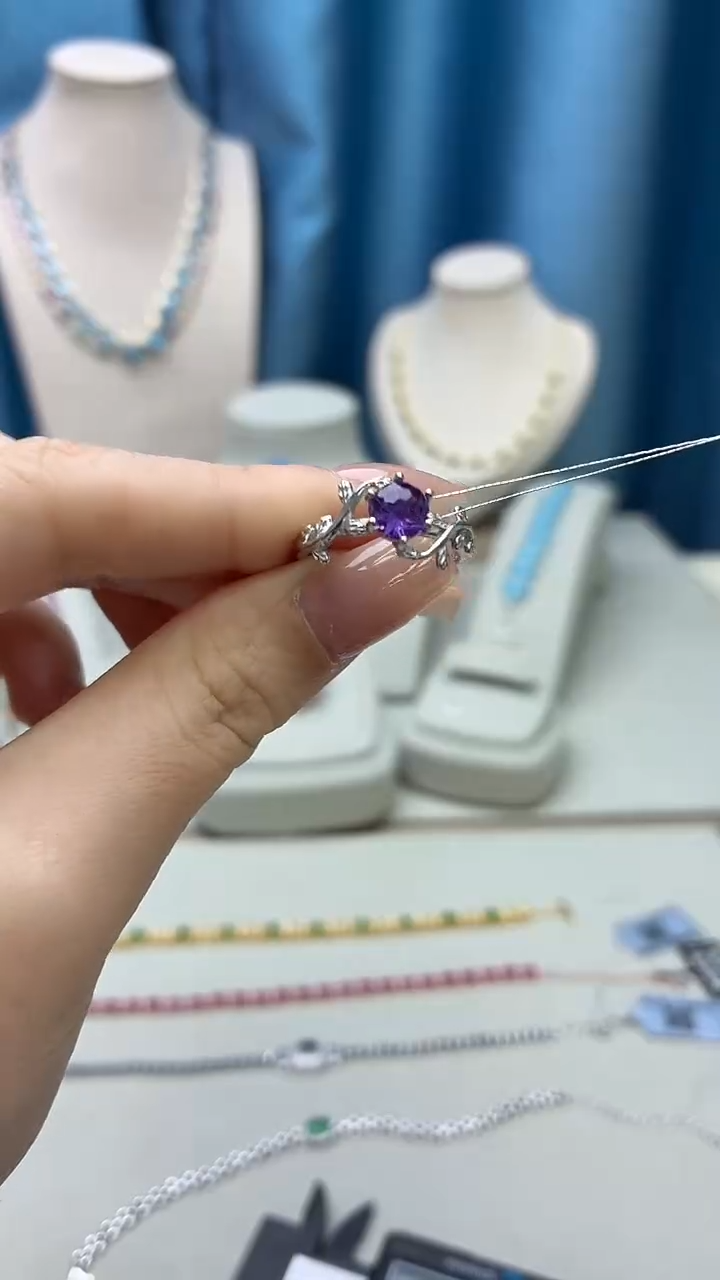 银S925镶嵌戒指紫晶330JH0102产品一个（多样性）