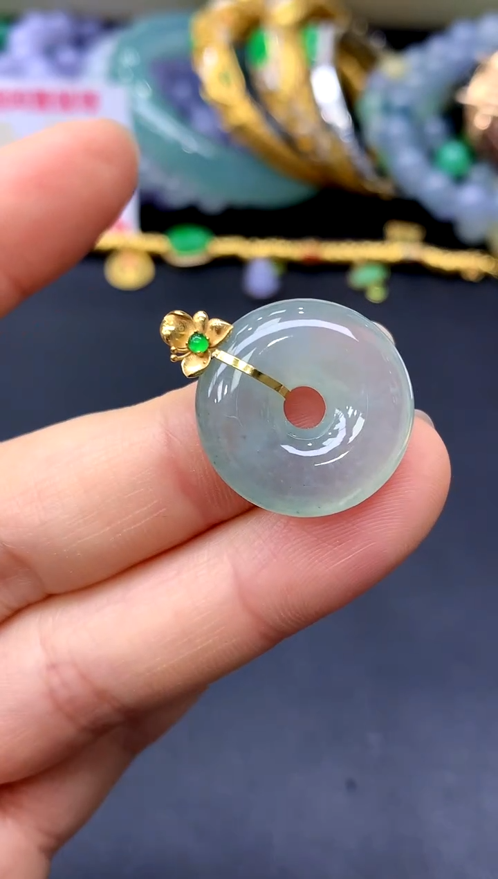 颈饰18K金镶嵌翡翠150-中国好珍宝