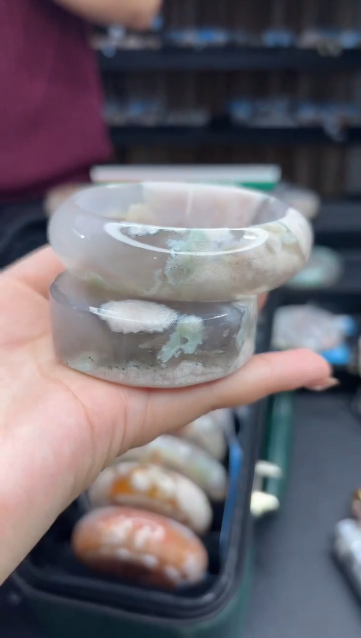 【闪购商品】石英质玉手镯未镶嵌880（60圈赠送镯心）