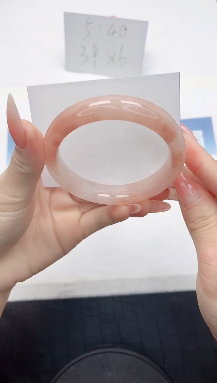 【闪购商品】石英质玉手镯未镶嵌D6-58.3