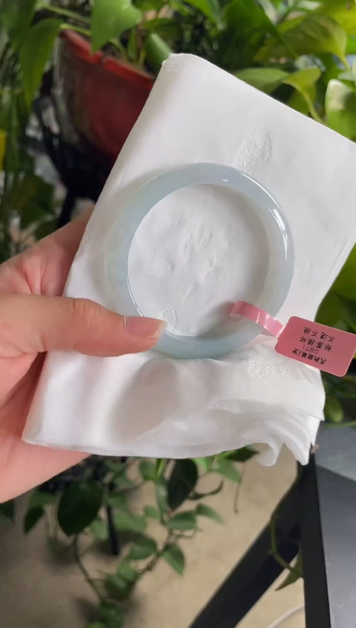 【闪购商品】翡翠手镯未镶嵌304手镯52.6