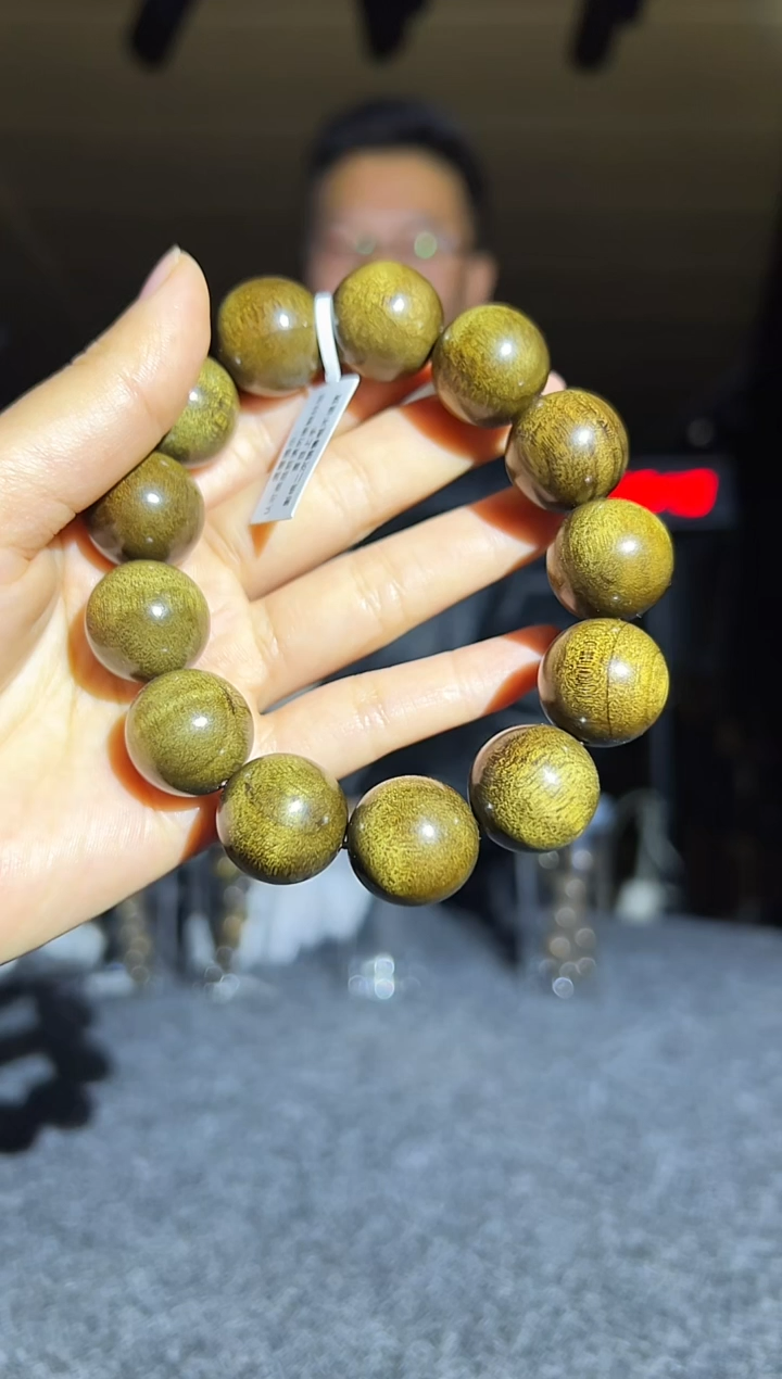 金丝楠木雕款金丝楠木手串