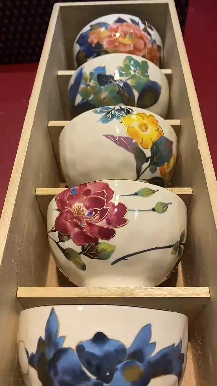 【闪购商品】瓷片00000000000000