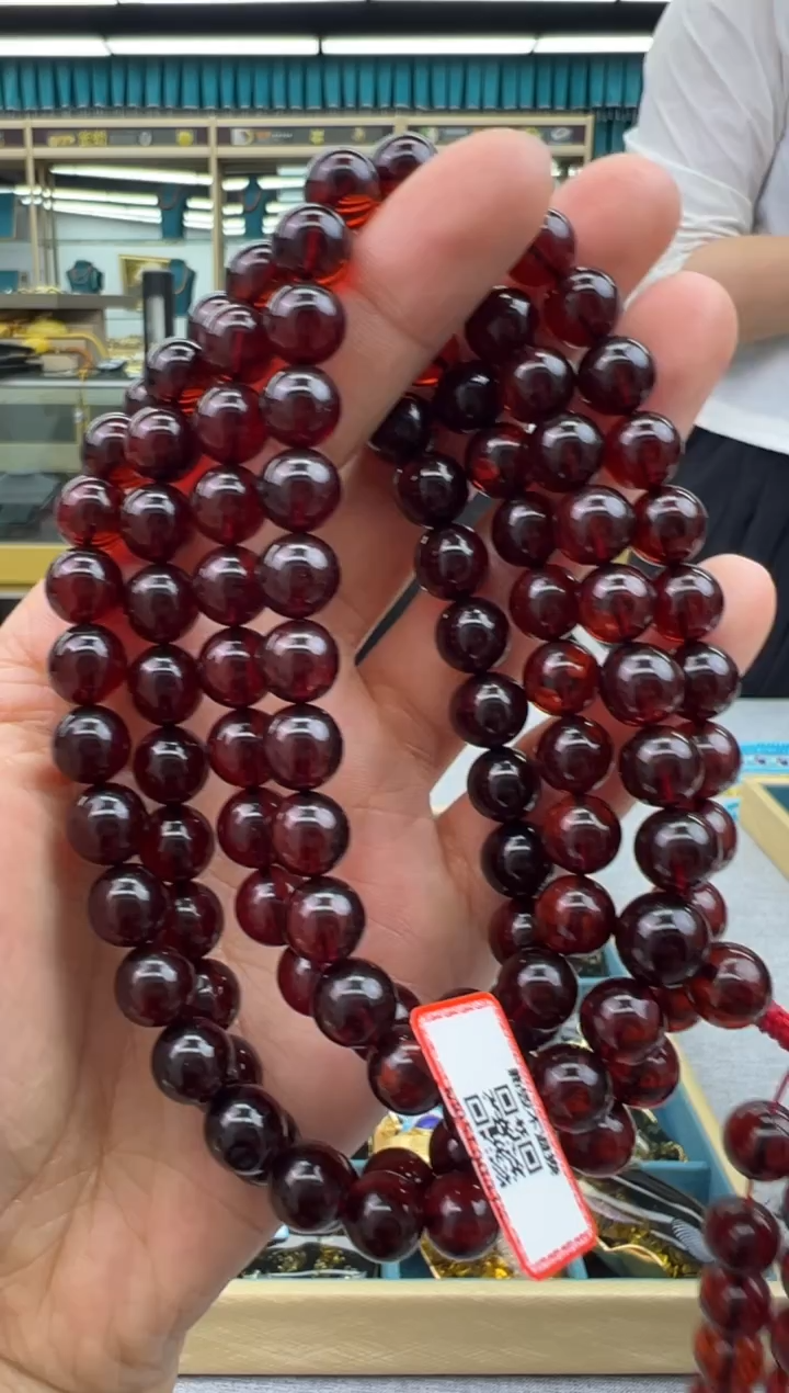 未镶嵌颈饰琥珀170秒拍号