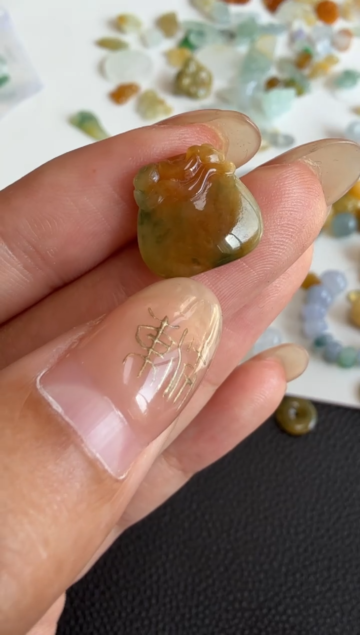 未镶嵌定制翡翠600+60