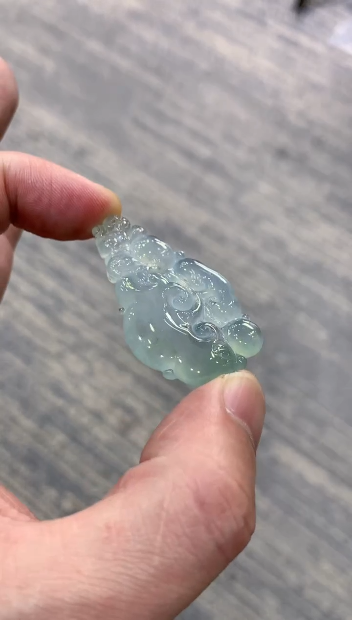 颈饰未镶嵌翡翠天然A货翡翠
