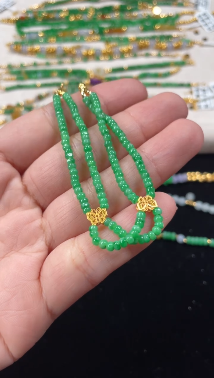 18K金镶嵌手链翡翠一条  P206