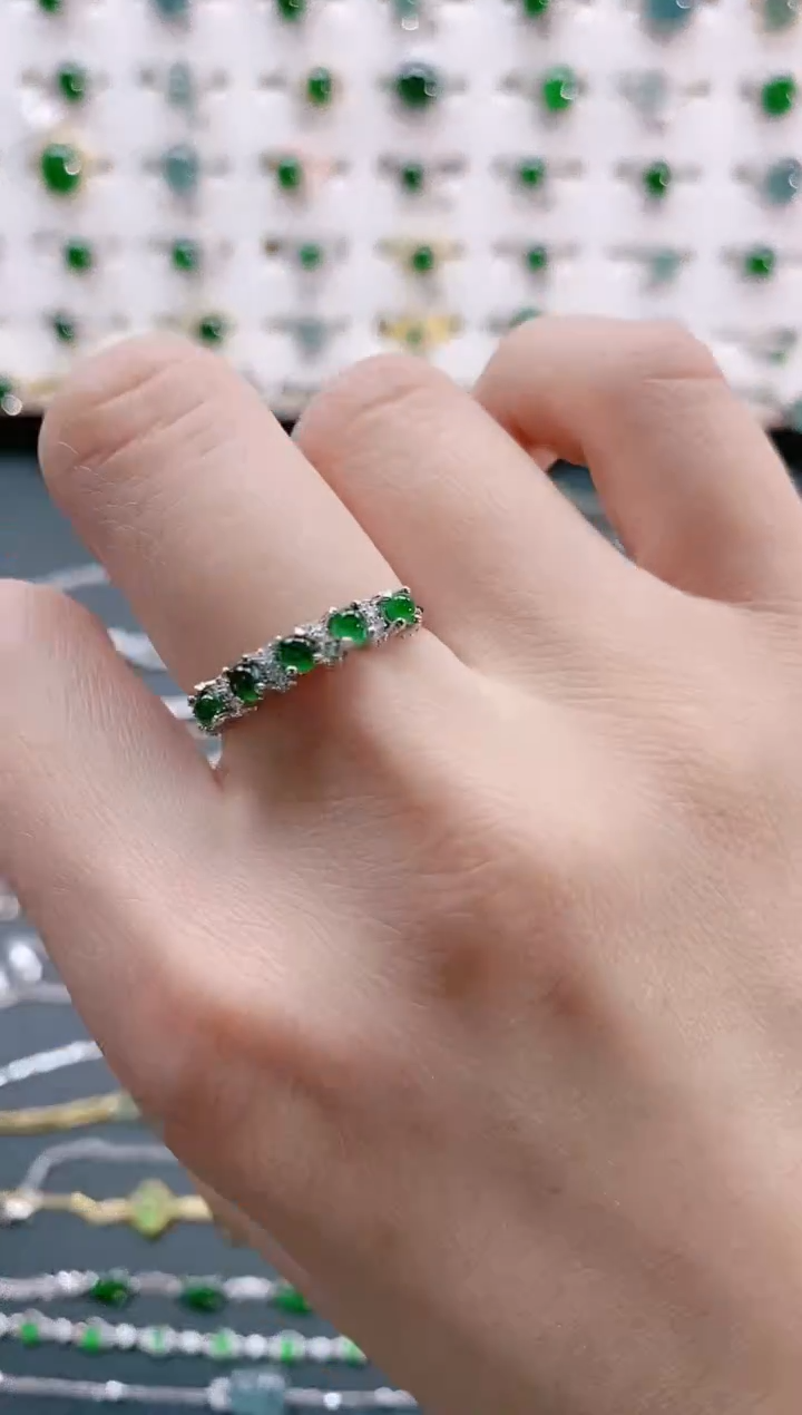 【闪购商品】翡翠戒指银S925镶嵌天然翡翠