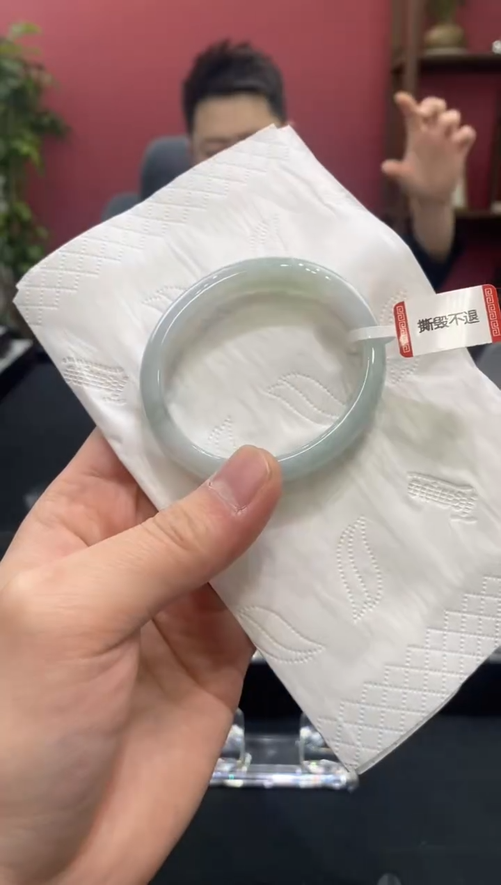 【闪购商品】翡翠手镯未镶嵌00003571