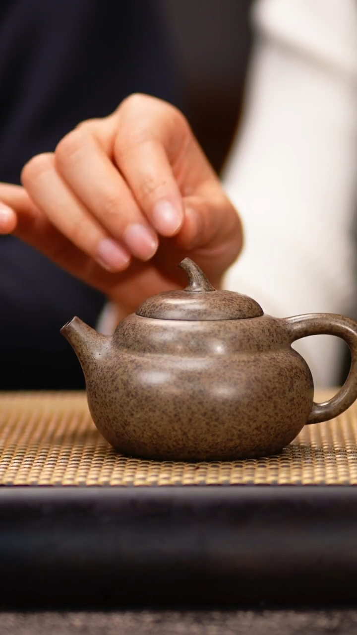 YPZQ57九龄君子兰柴烧 葫芦