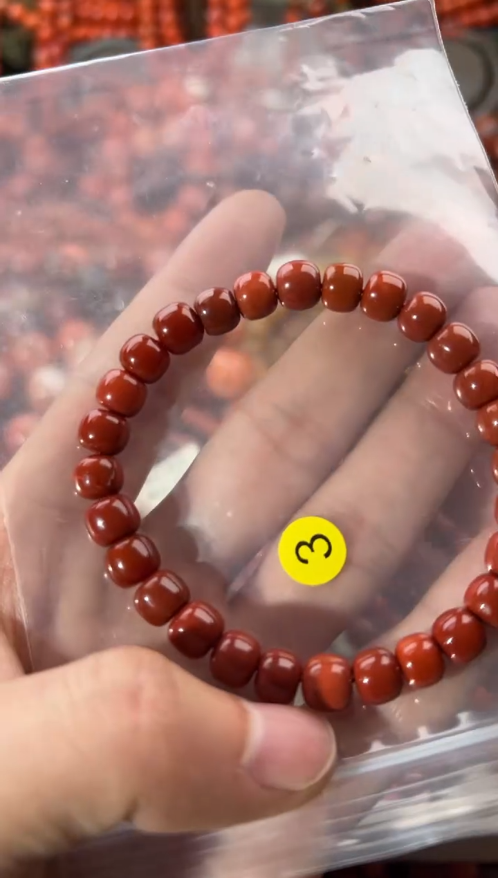 未镶嵌手串南红玛瑙7