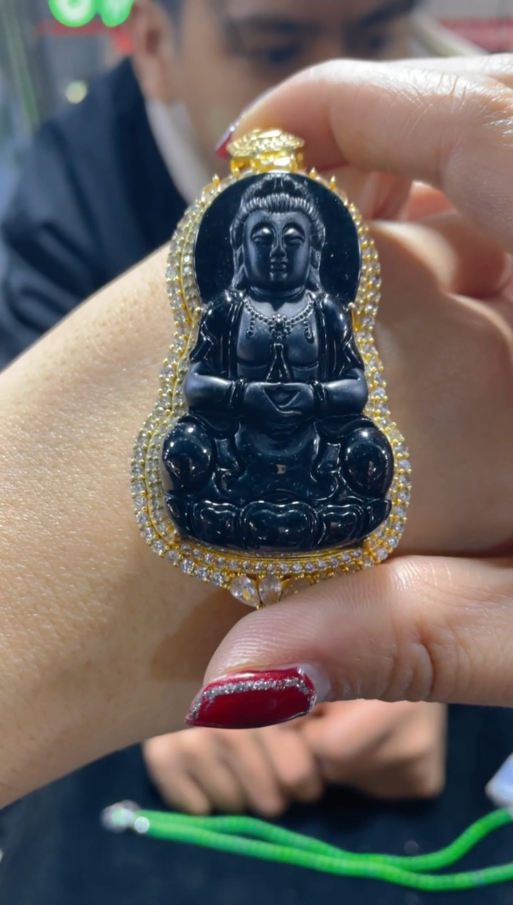 【闪购商品】定制翡翠未镶嵌天然A货翡翠假一罚四（多样性发货）