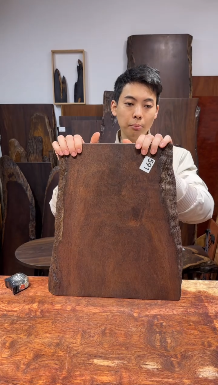 风车木（黑檀木）尺寸47*38*2.5编号591