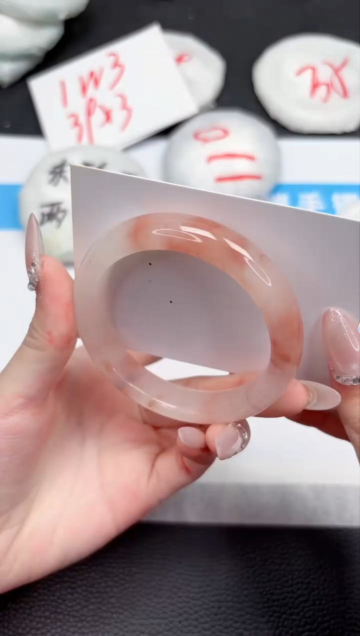 【闪购商品】石英质玉手镯未镶嵌828-54.3