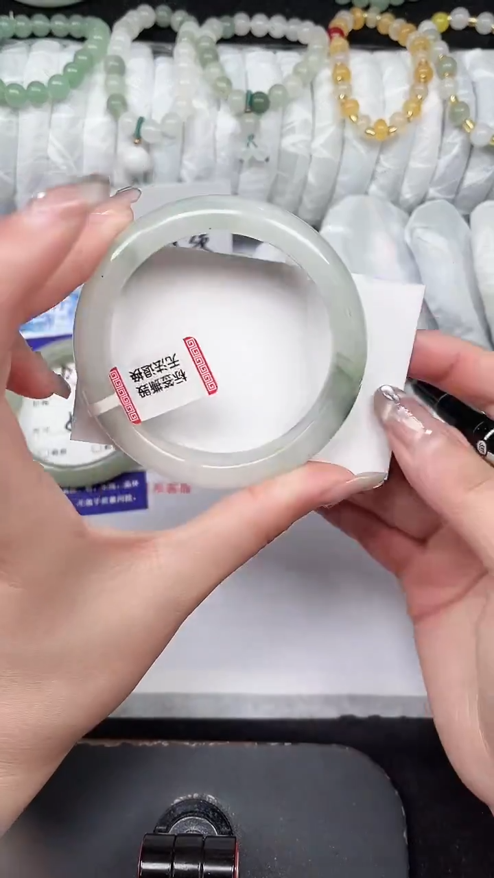 未镶嵌手镯石英质玉13-56/57