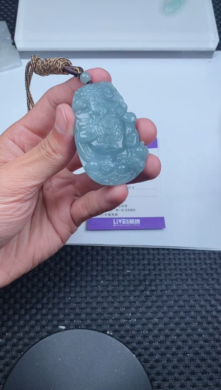 【闪购商品】翡翠颈饰未镶嵌