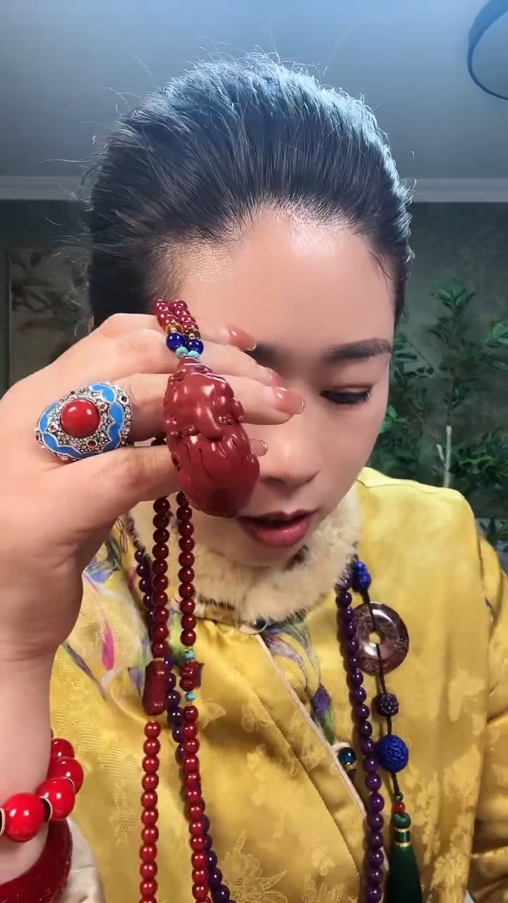 【闪购商品】树脂制品0000000T995