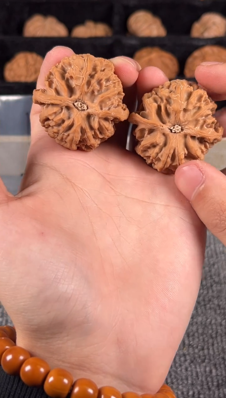 吊坠文玩核桃精品42尺苹果园13号