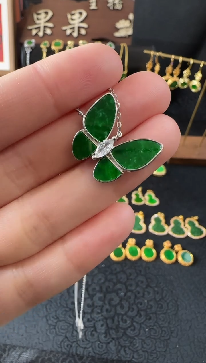 【闪购商品】翡翠颈饰银S925镶嵌吊坠