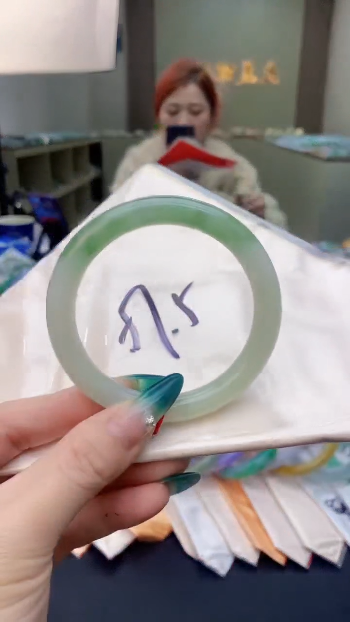 【闪购商品】翡翠手镯未镶嵌0699569729