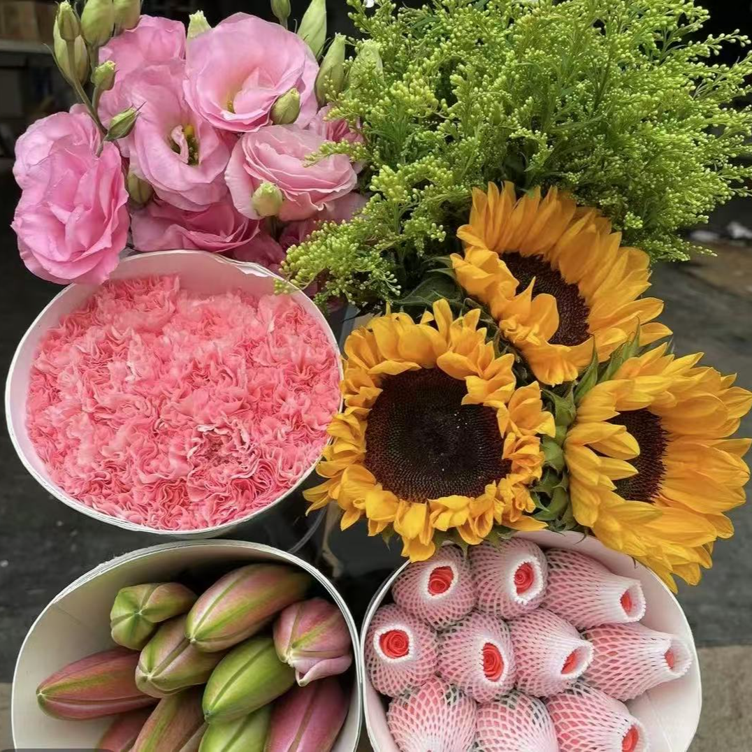 【云梦泽】A套餐组合戴安娜10枝+向日葵3枝+黄莺一把  2单顺丰包邮