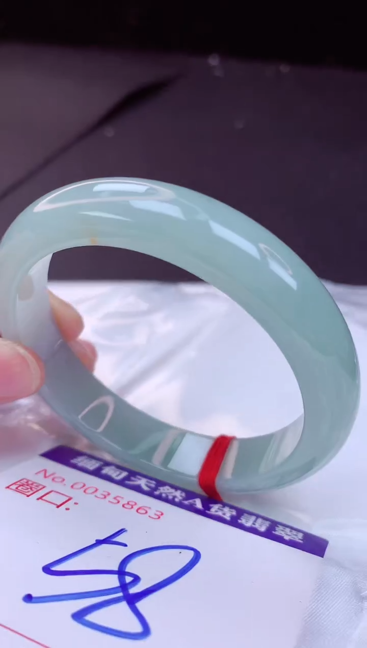 翡翠手镯未镶嵌58+             