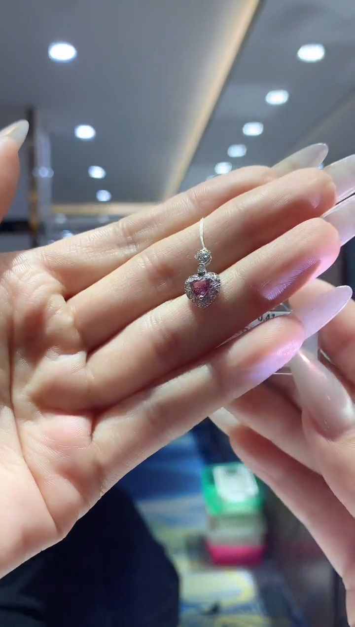 【闪购商品】蓝宝石吊坠（不含链）18K金镶嵌41分帕帕拉恰吊坠