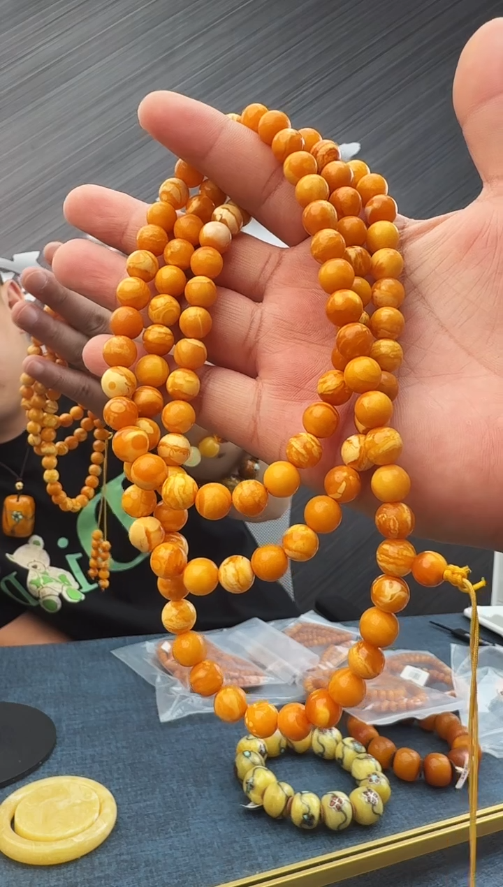 蜜蜡未镶嵌珠宝奇石p****r假一罚十49，9发一件