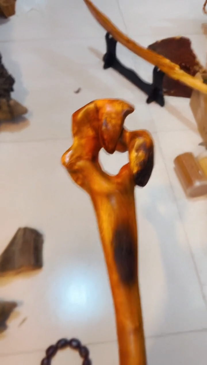 柏木（崖柏）敲背捶雷北太行崖柏手把件手串