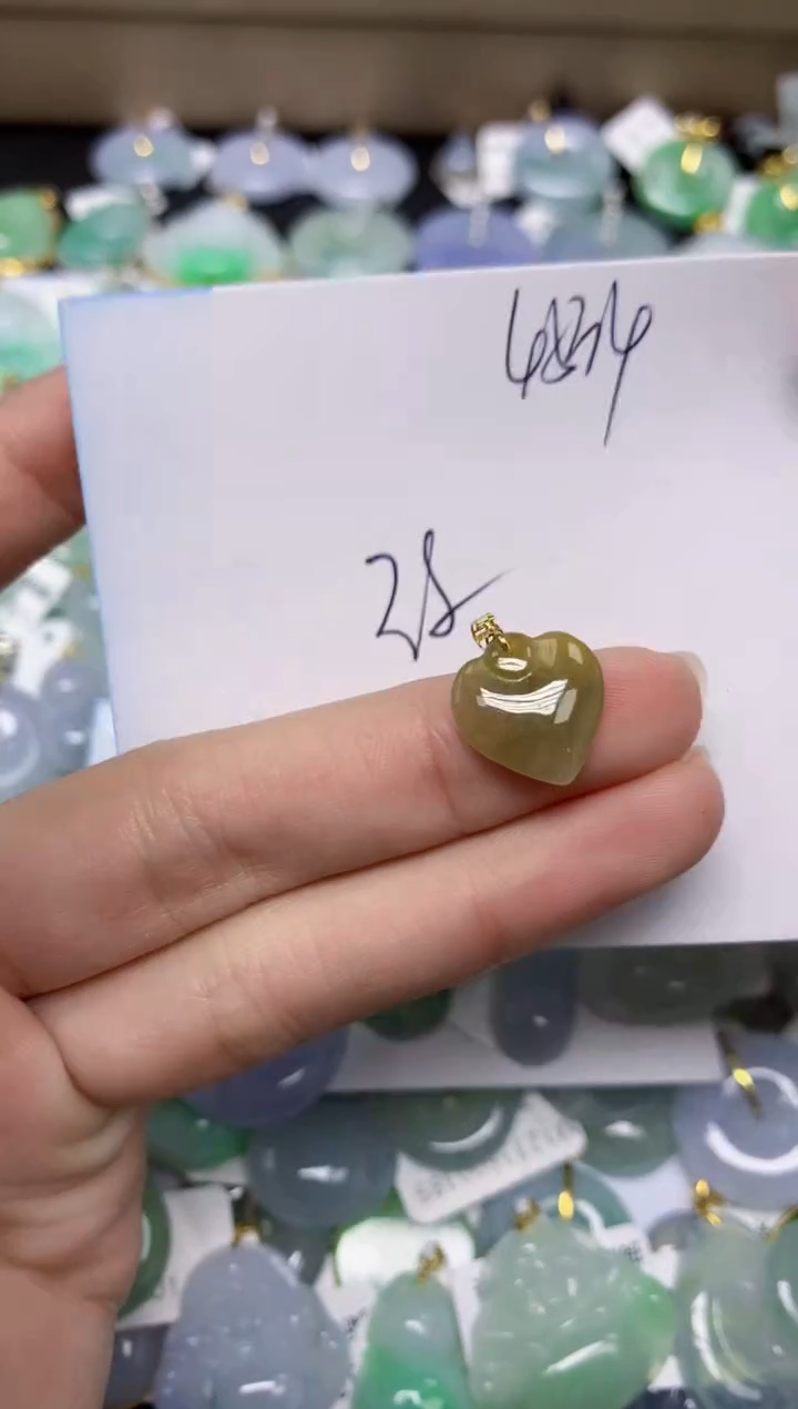 【闪购商品】翡翠颈饰18K金镶嵌 天然翡翠A货