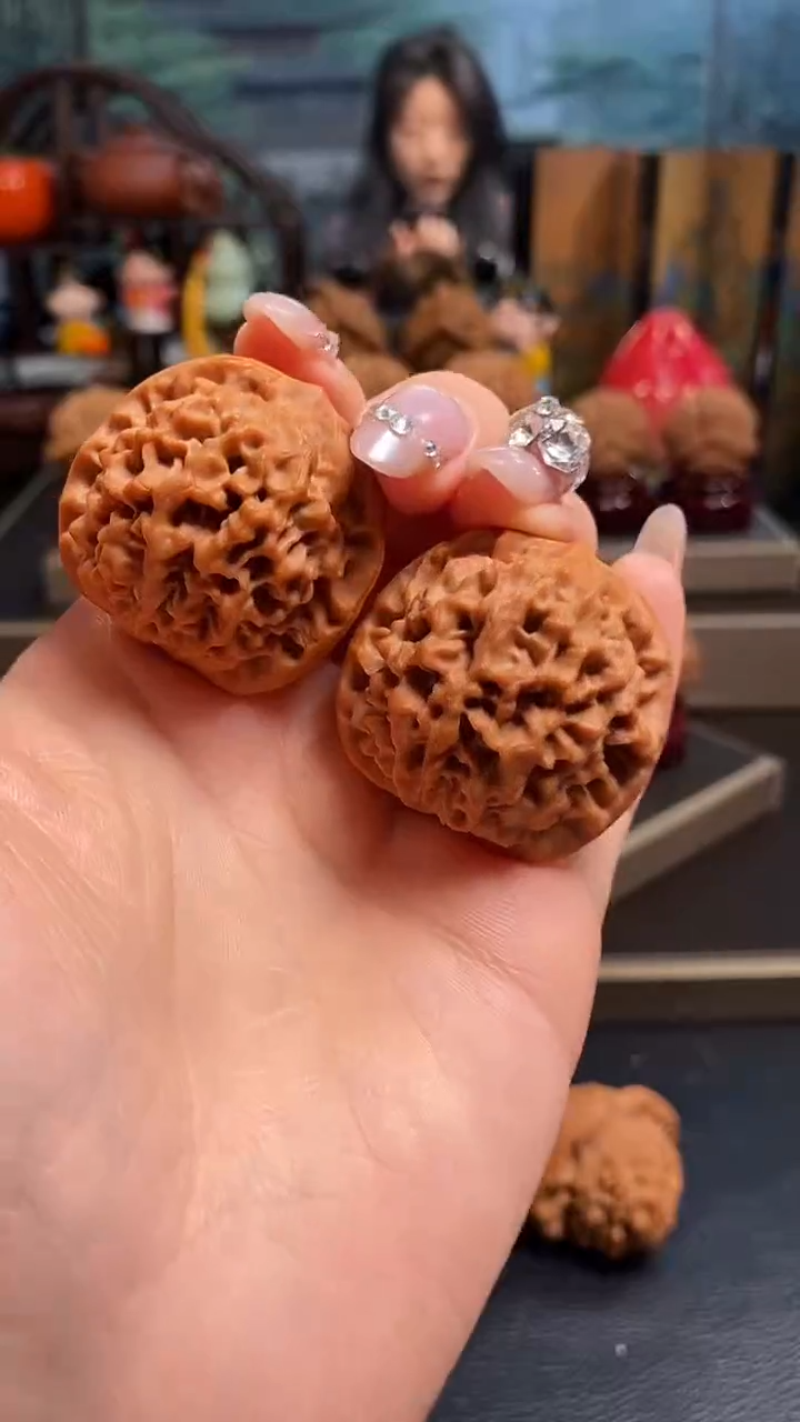 【闪购商品】文玩核桃吊坠H837秦闷35