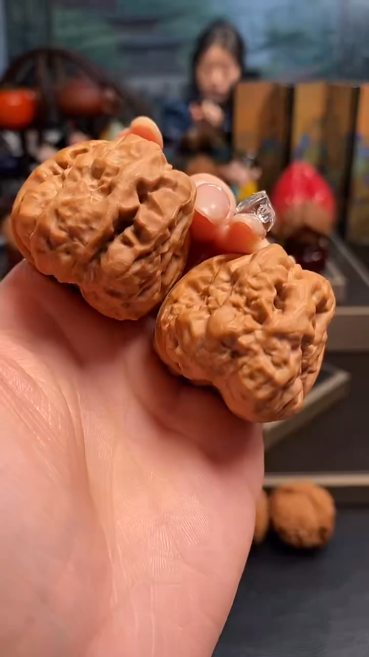 【闪购商品】文玩核桃把件H 816蛤蟆头38尺