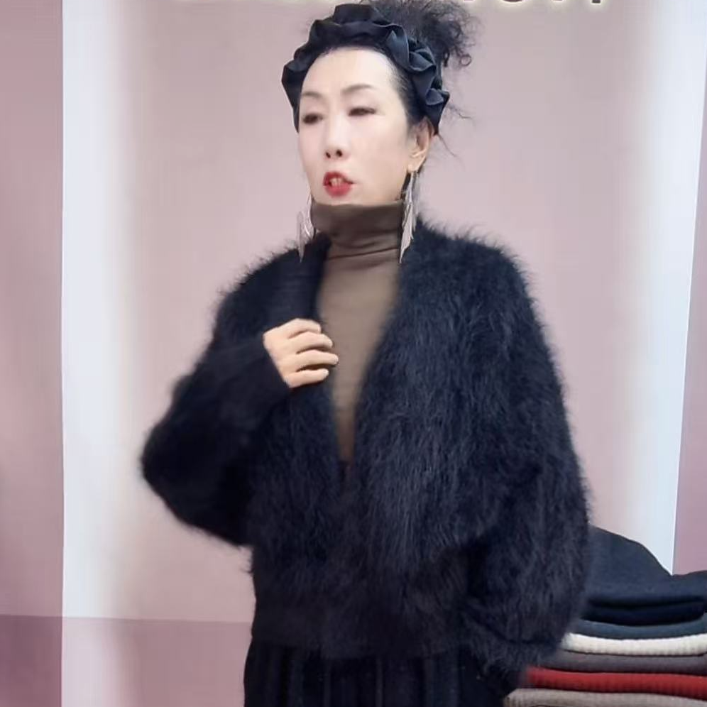 【唯衣魅】99-2525长毛外套时尚宽松型百搭V领厚款保暖