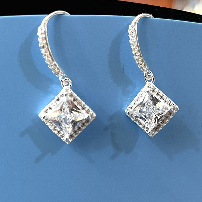 足银耳饰 足银耳饰  足银方糖鋯石耳环