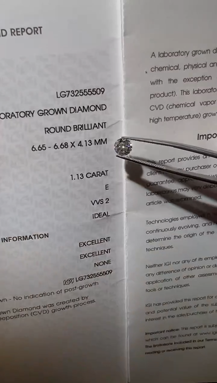 裸石合成钻石枫*LG5509 1.13ct