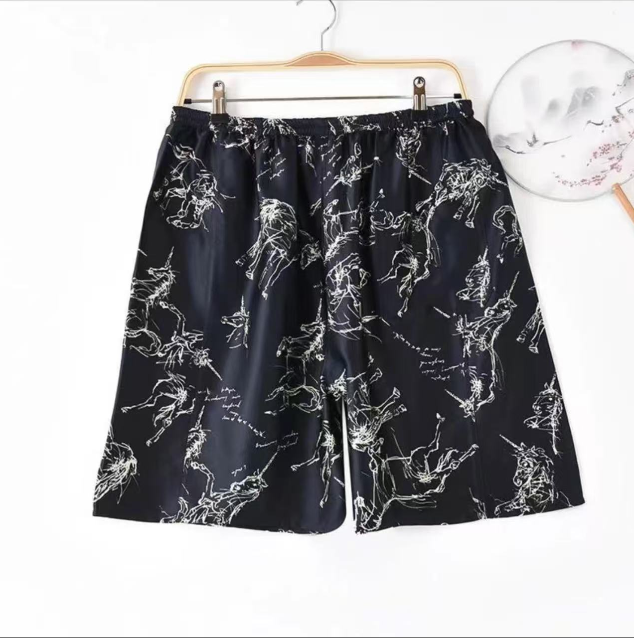 编号C链接   桑蚕丝五分裤夏季沙滩裤春夏季舒适亲肤透气休闲