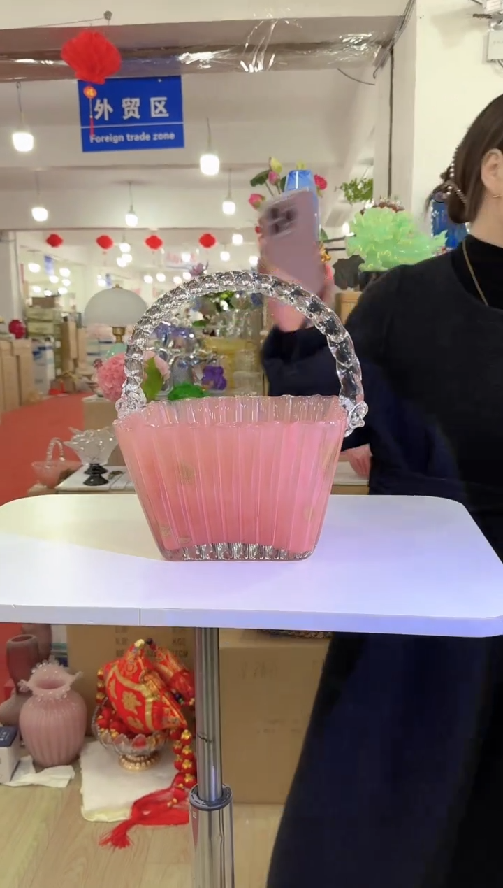 【闪购商品】无铅玻璃美全花器-v-早