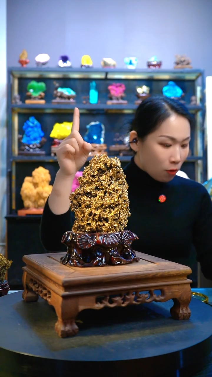 石材国*精品矿物晶体摆件