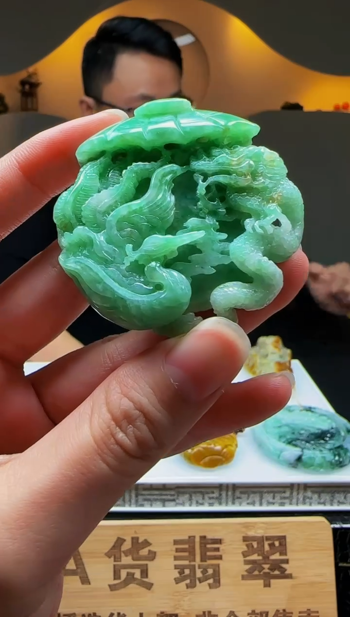 【闪购商品】定制翡翠未镶嵌Q01539翡翠毛货