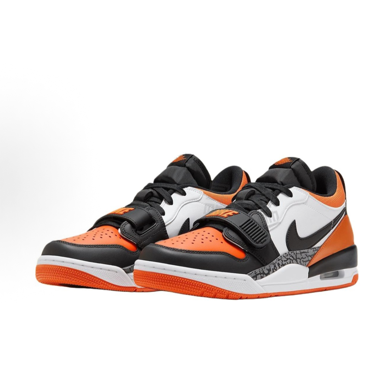【滔搏联动】NIKE耐克男子AJ312黑白橙低帮休闲鞋CD7069-118
