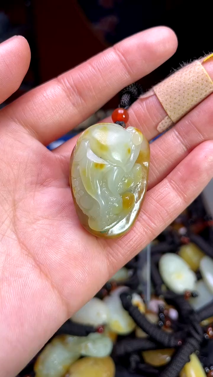 【闪购商品】和田玉颈饰未镶嵌123