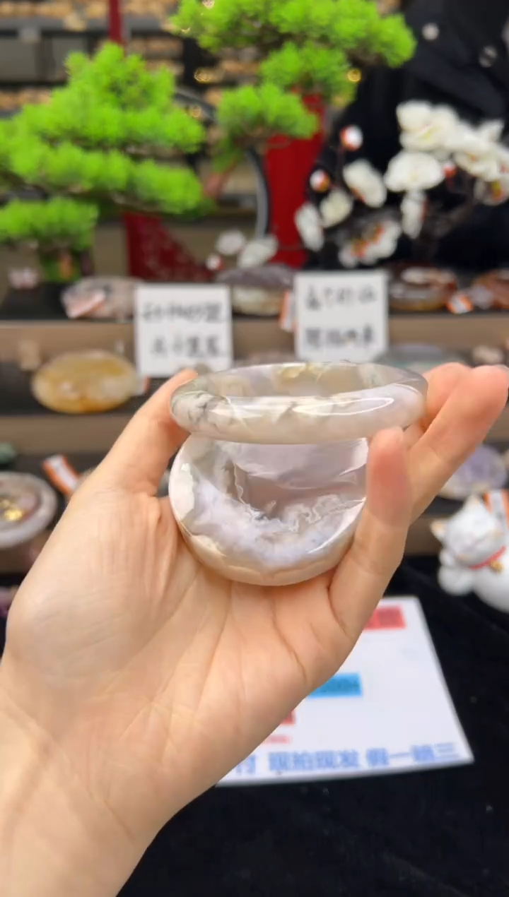 【闪购商品】石英质玉未镶嵌手镯58圈口（赠送镯心）242177